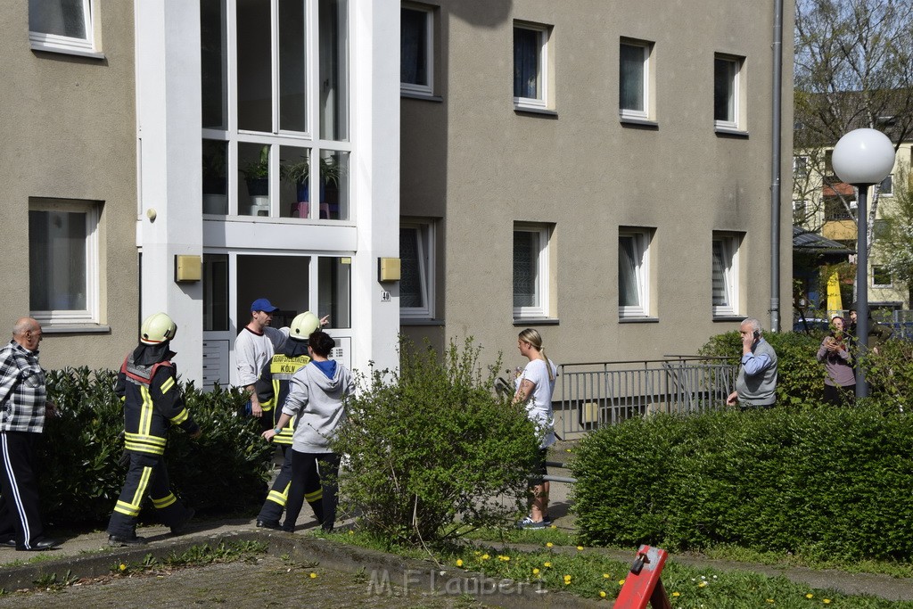 Feuer 1 Koeln Vingst Ansbacherstr P01.JPG - Miklos Laubert